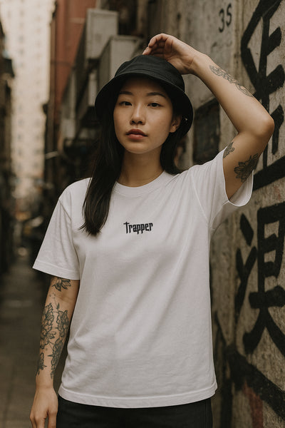 TRAPPER ORIGINAL V5 Unisex besticktes T-Shirt